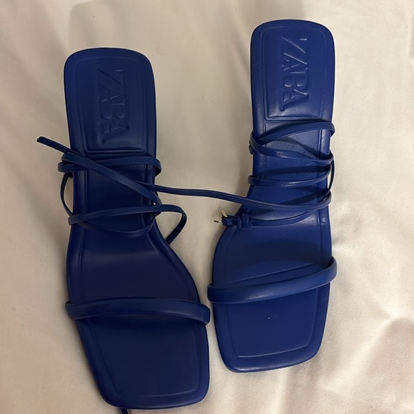 Zara Strappy Heels - Picture 4 of 6